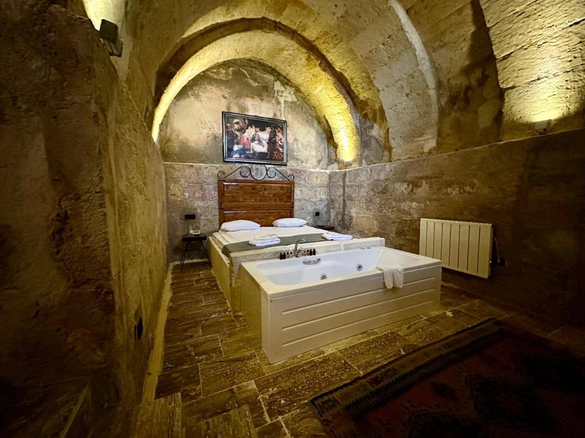 Harkasos Cave Hotel Ürgüp Eksteriør billede